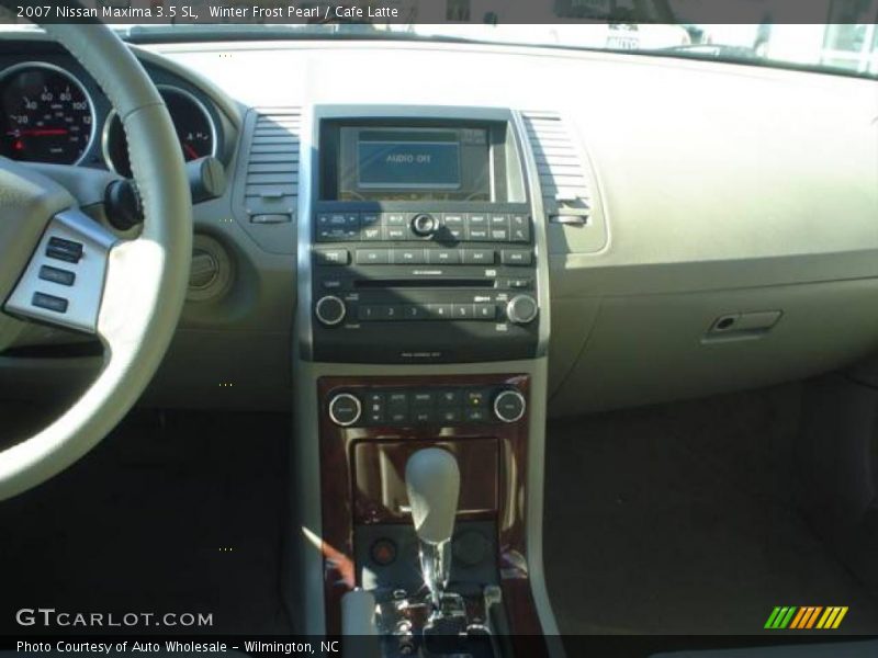 Winter Frost Pearl / Cafe Latte 2007 Nissan Maxima 3.5 SL