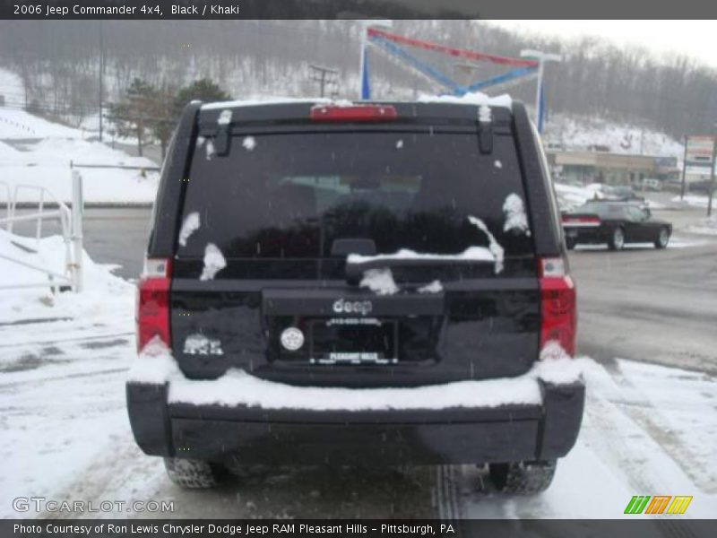 Black / Khaki 2006 Jeep Commander 4x4