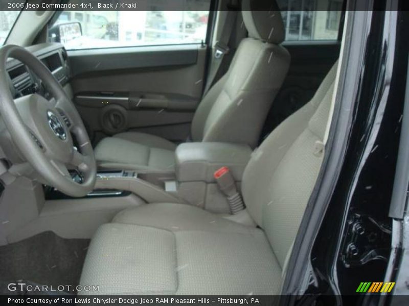 Black / Khaki 2006 Jeep Commander 4x4