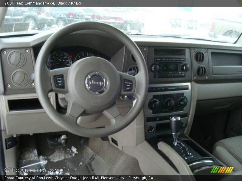Black / Khaki 2006 Jeep Commander 4x4
