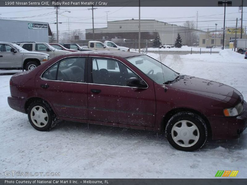 Ruby Red Pearl Metallic / Gray 1998 Nissan Sentra GXE