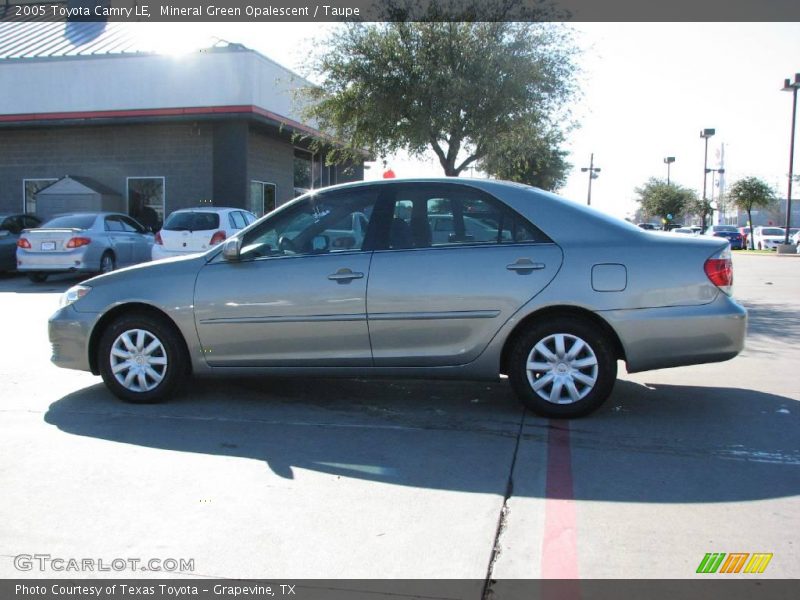 Mineral Green Opalescent / Taupe 2005 Toyota Camry LE