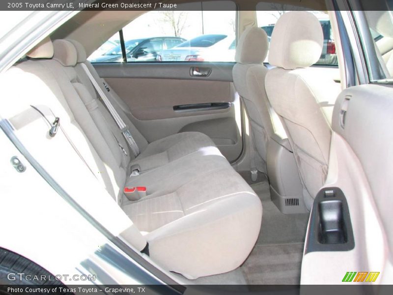 Mineral Green Opalescent / Taupe 2005 Toyota Camry LE