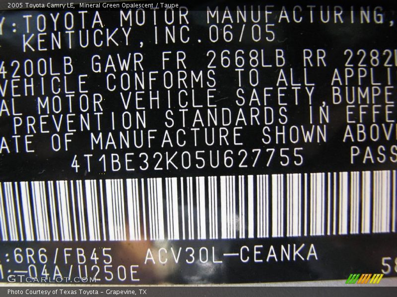 Mineral Green Opalescent / Taupe 2005 Toyota Camry LE