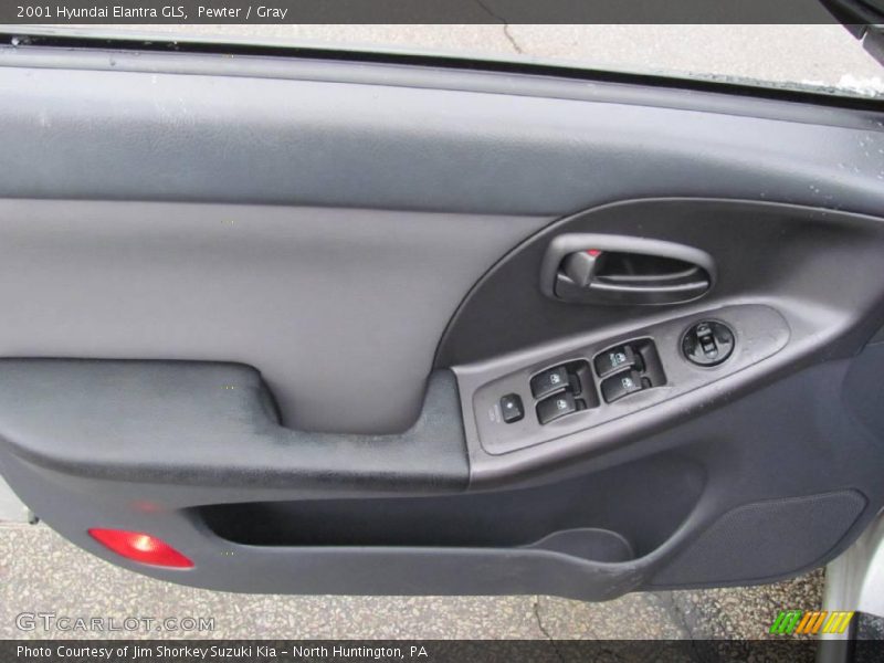 Pewter / Gray 2001 Hyundai Elantra GLS