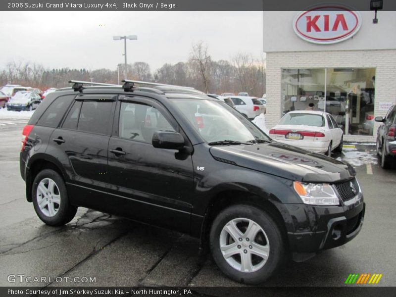 Black Onyx / Beige 2006 Suzuki Grand Vitara Luxury 4x4
