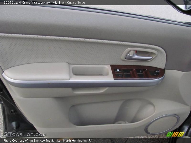 Black Onyx / Beige 2006 Suzuki Grand Vitara Luxury 4x4