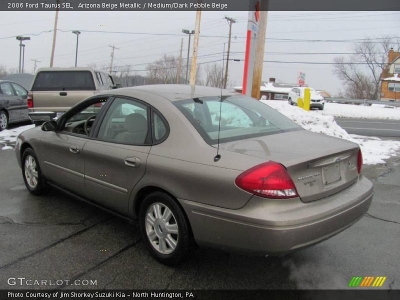 Arizona Beige Metallic / Medium/Dark Pebble Beige 2006 Ford Taurus SEL