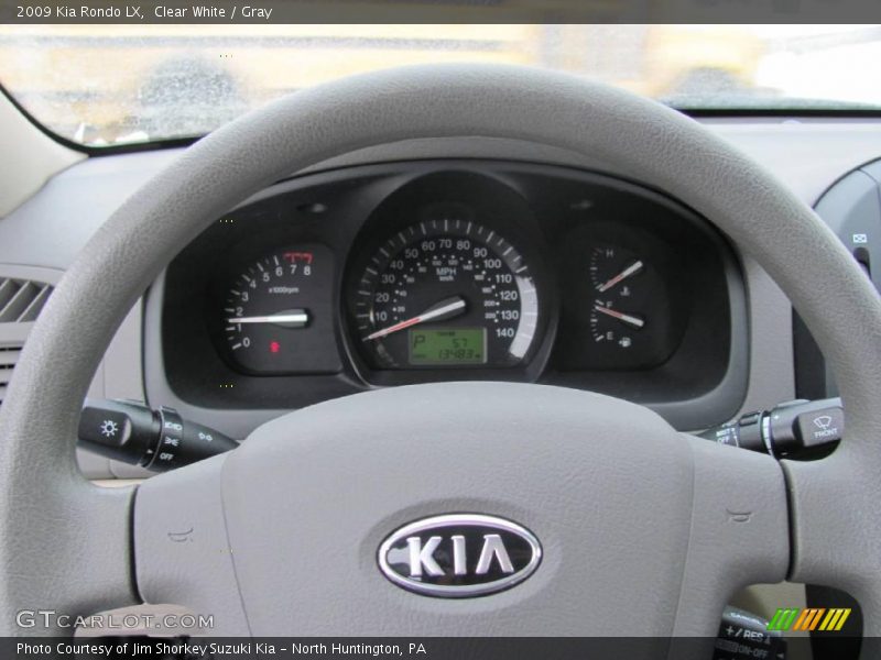 Clear White / Gray 2009 Kia Rondo LX