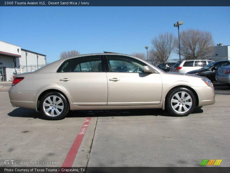 Desert Sand Mica / Ivory 2006 Toyota Avalon XLS