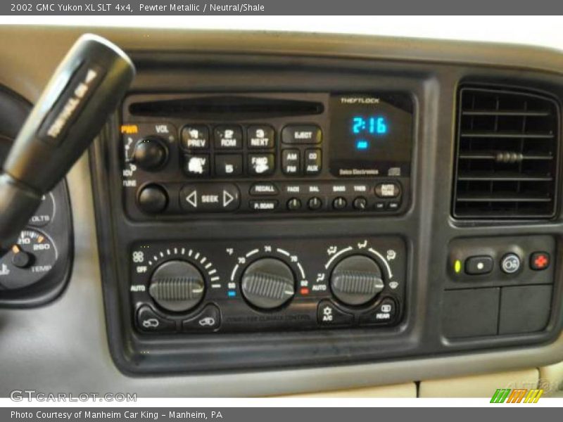 Pewter Metallic / Neutral/Shale 2002 GMC Yukon XL SLT 4x4