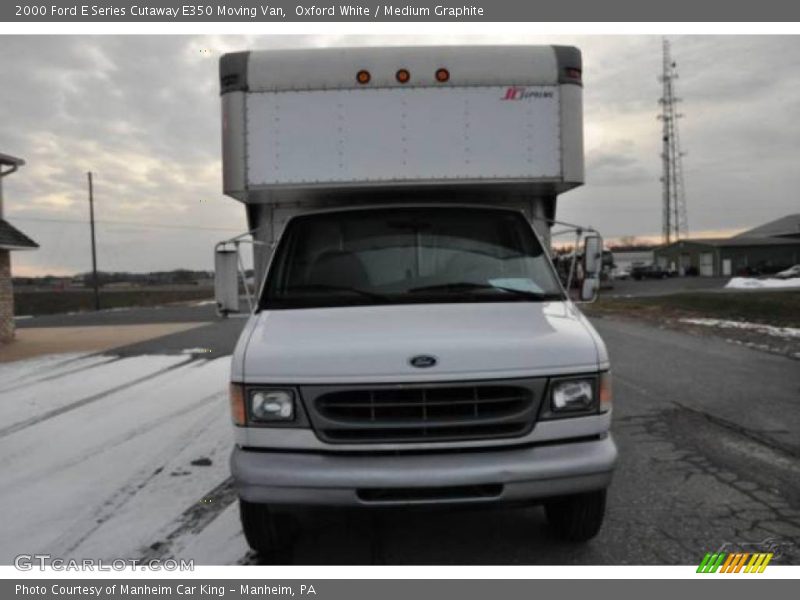 Oxford White / Medium Graphite 2000 Ford E Series Cutaway E350 Moving Van