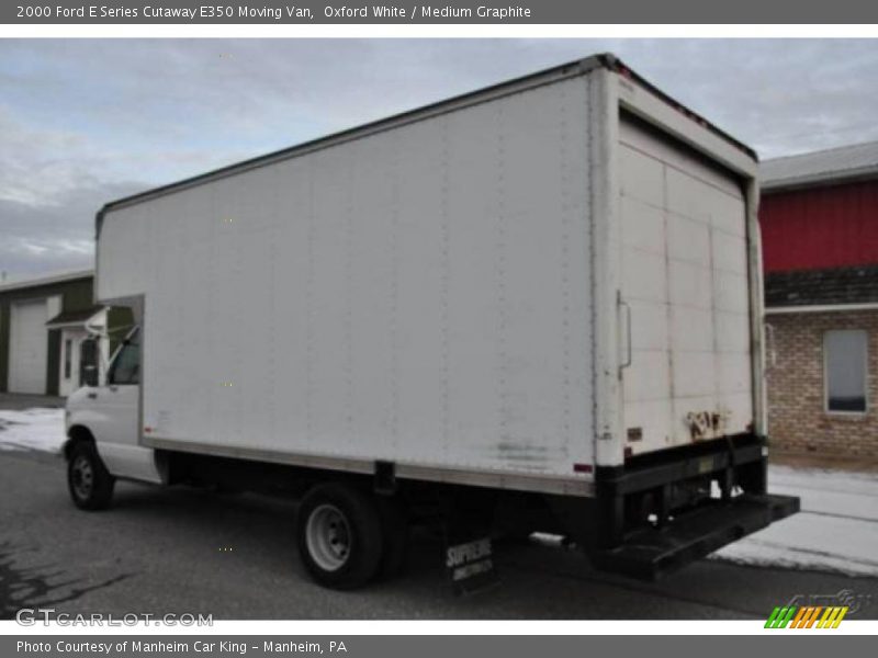 Oxford White / Medium Graphite 2000 Ford E Series Cutaway E350 Moving Van