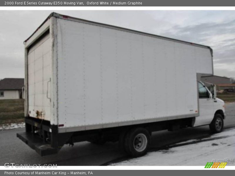 Oxford White / Medium Graphite 2000 Ford E Series Cutaway E350 Moving Van
