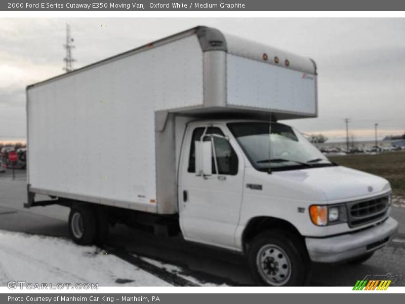 Oxford White / Medium Graphite 2000 Ford E Series Cutaway E350 Moving Van