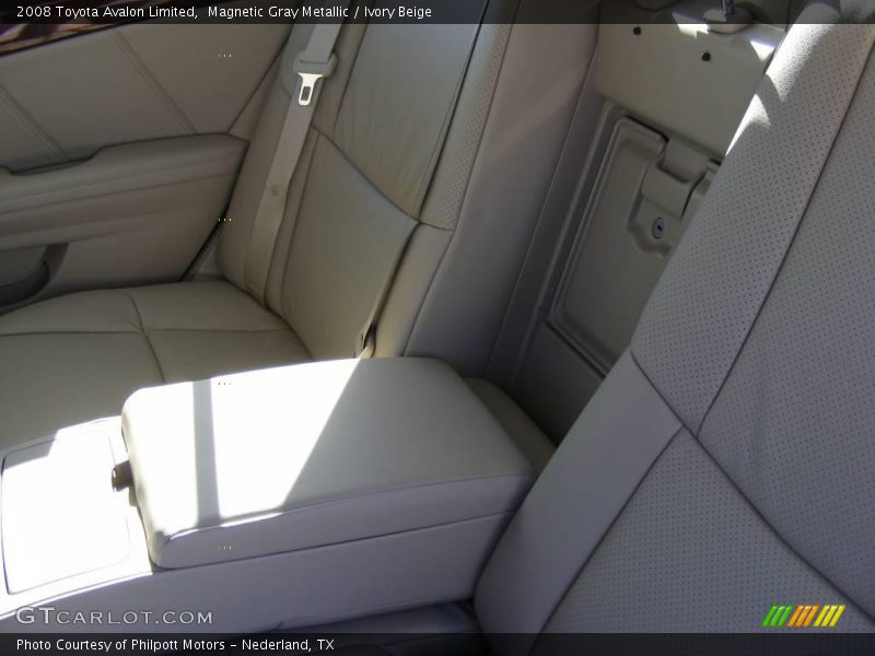 Magnetic Gray Metallic / Ivory Beige 2008 Toyota Avalon Limited