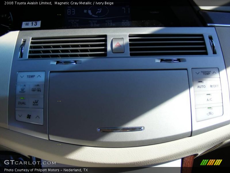 Magnetic Gray Metallic / Ivory Beige 2008 Toyota Avalon Limited