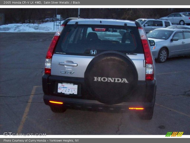 Satin Silver Metallic / Black 2005 Honda CR-V LX 4WD