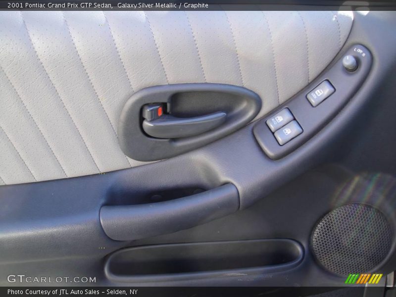 Galaxy Silver Metallic / Graphite 2001 Pontiac Grand Prix GTP Sedan
