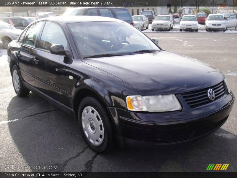 Black Magic Pearl / Black 1999 Volkswagen Passat GLS Sedan