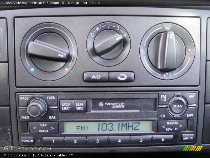 Black Magic Pearl / Black 1999 Volkswagen Passat GLS Sedan