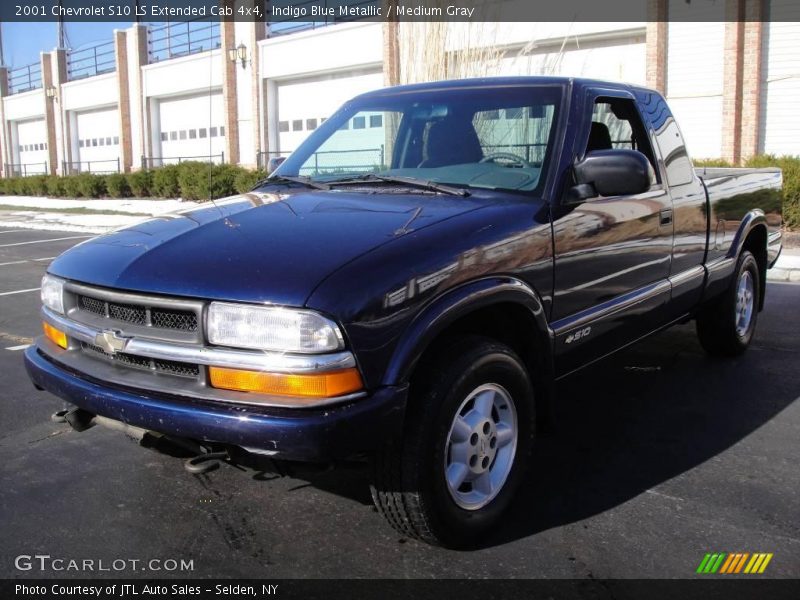 Indigo Blue Metallic / Medium Gray 2001 Chevrolet S10 LS Extended Cab 4x4