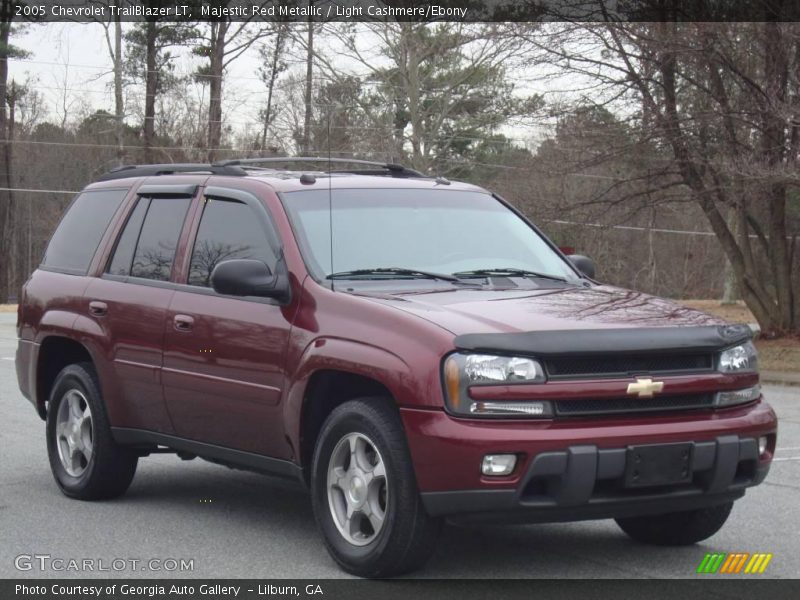 Majestic Red Metallic / Light Cashmere/Ebony 2005 Chevrolet TrailBlazer LT