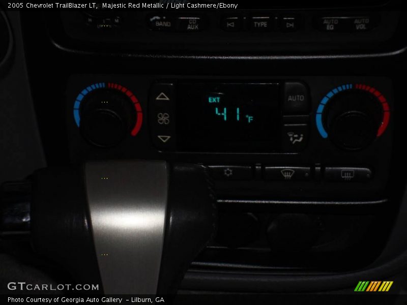 Majestic Red Metallic / Light Cashmere/Ebony 2005 Chevrolet TrailBlazer LT