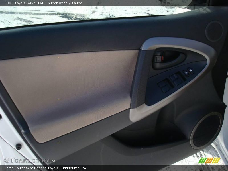 Super White / Taupe 2007 Toyota RAV4 4WD
