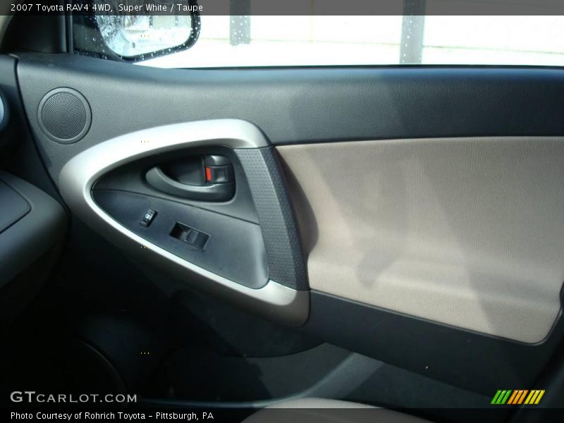 Super White / Taupe 2007 Toyota RAV4 4WD