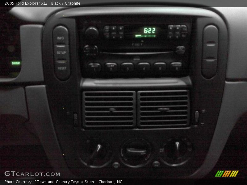 Black / Graphite 2005 Ford Explorer XLS