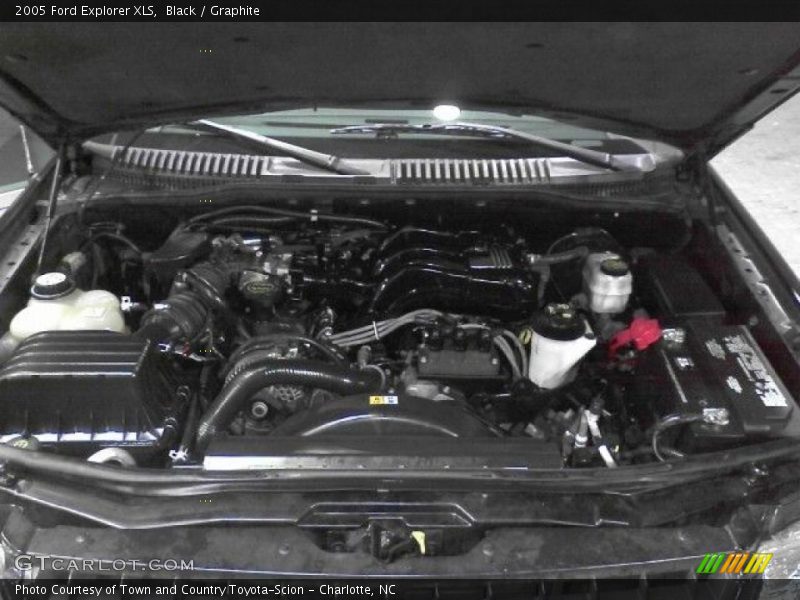 Black / Graphite 2005 Ford Explorer XLS