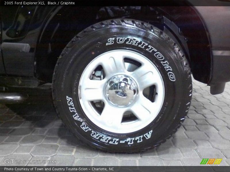 Black / Graphite 2005 Ford Explorer XLS