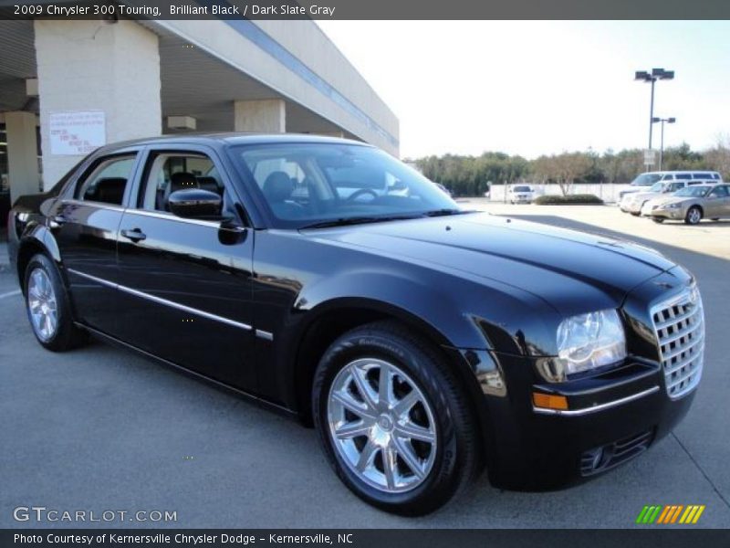 Brilliant Black / Dark Slate Gray 2009 Chrysler 300 Touring