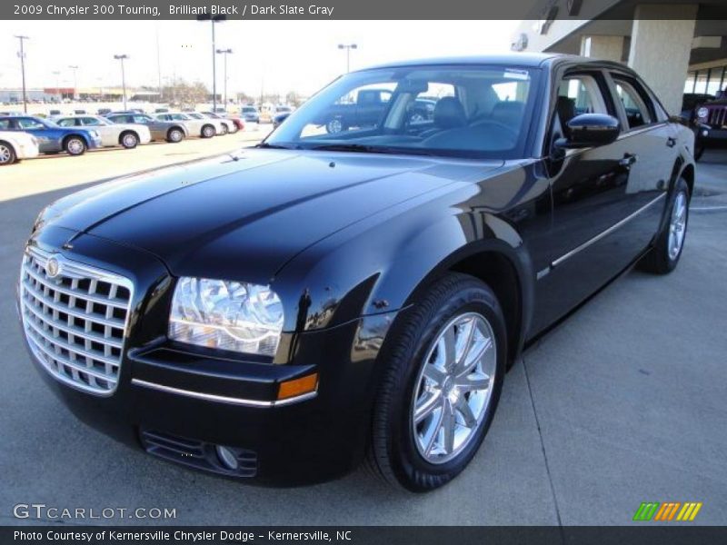 Brilliant Black / Dark Slate Gray 2009 Chrysler 300 Touring