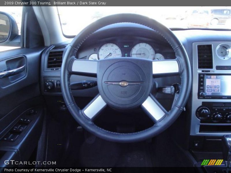 Brilliant Black / Dark Slate Gray 2009 Chrysler 300 Touring