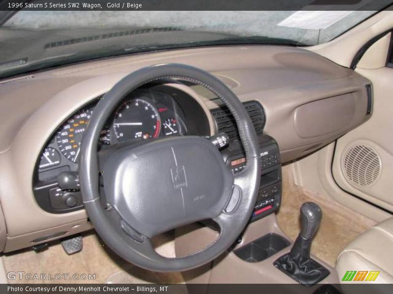 Gold / Beige 1996 Saturn S Series SW2 Wagon