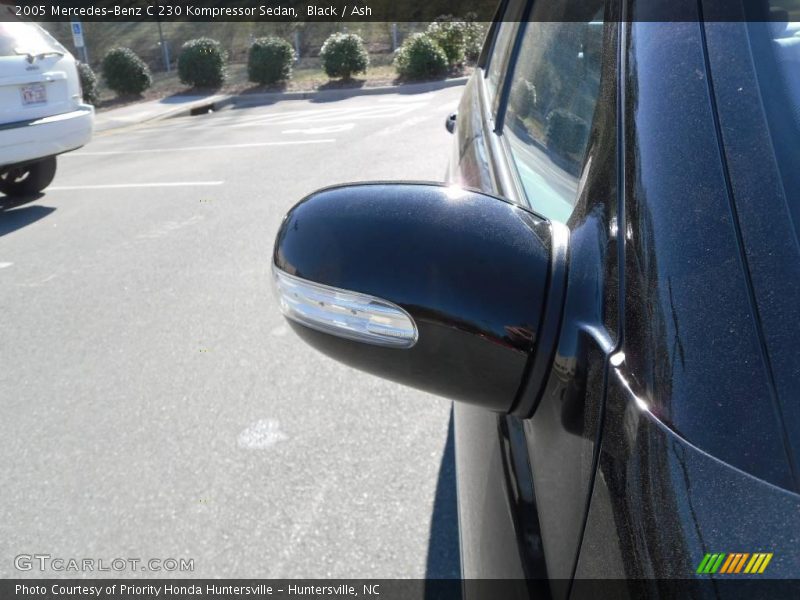 Black / Ash 2005 Mercedes-Benz C 230 Kompressor Sedan