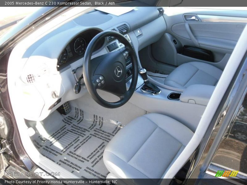 Black / Ash 2005 Mercedes-Benz C 230 Kompressor Sedan
