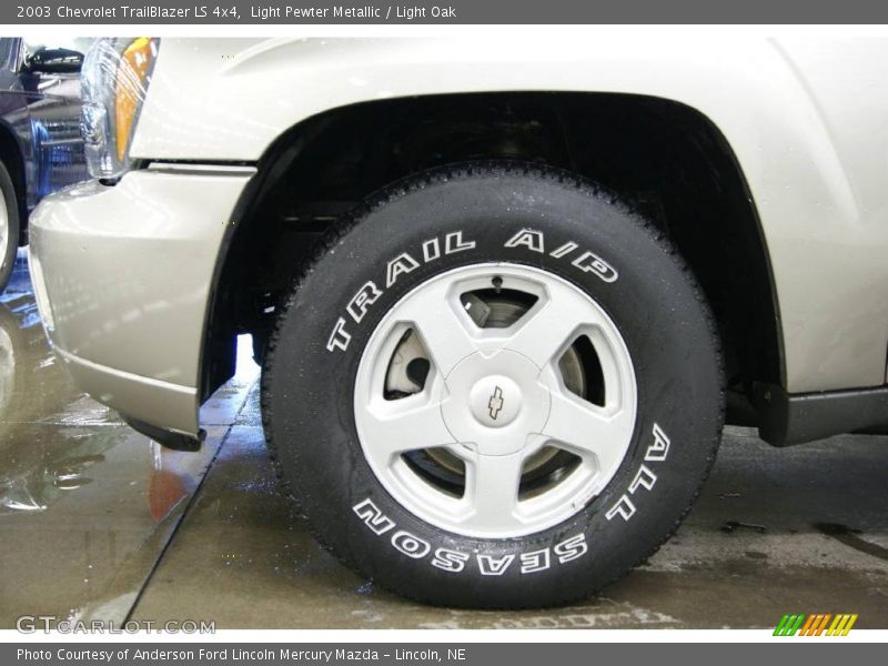 Light Pewter Metallic / Light Oak 2003 Chevrolet TrailBlazer LS 4x4