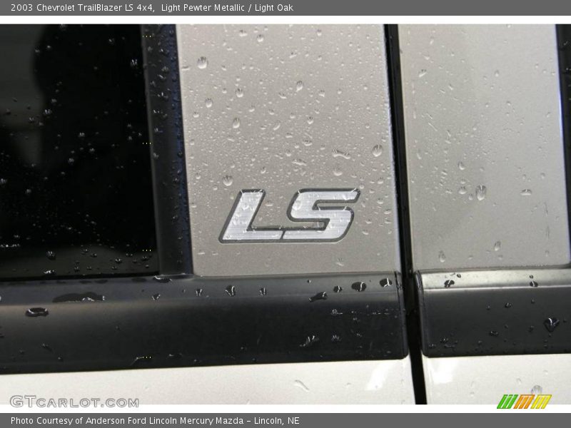 Light Pewter Metallic / Light Oak 2003 Chevrolet TrailBlazer LS 4x4