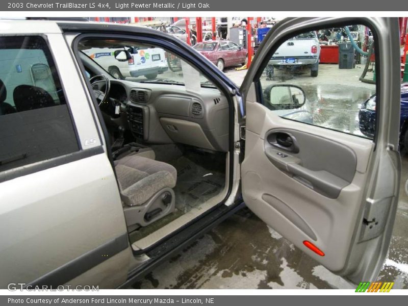 Light Pewter Metallic / Light Oak 2003 Chevrolet TrailBlazer LS 4x4