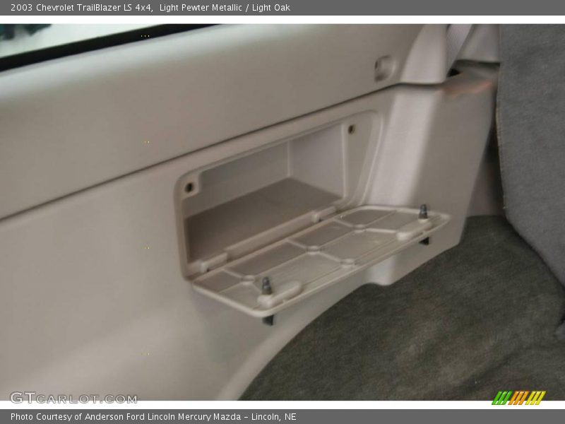 Light Pewter Metallic / Light Oak 2003 Chevrolet TrailBlazer LS 4x4