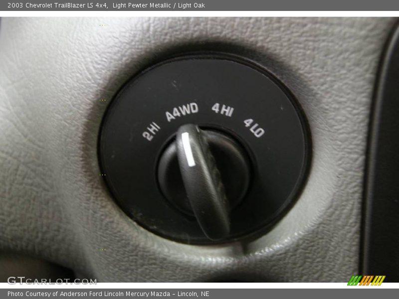 Light Pewter Metallic / Light Oak 2003 Chevrolet TrailBlazer LS 4x4