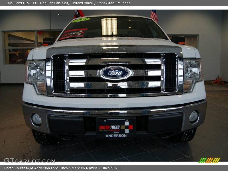 Oxford White / Stone/Medium Stone 2009 Ford F150 XLT Regular Cab 4x4