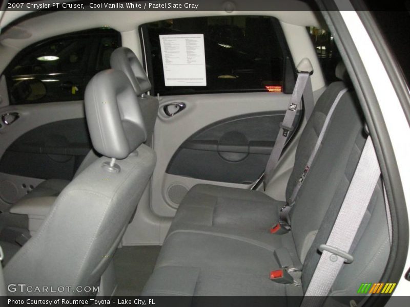 Cool Vanilla White / Pastel Slate Gray 2007 Chrysler PT Cruiser
