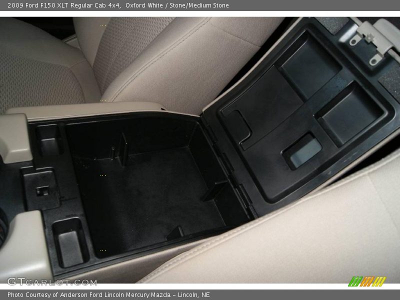 Oxford White / Stone/Medium Stone 2009 Ford F150 XLT Regular Cab 4x4
