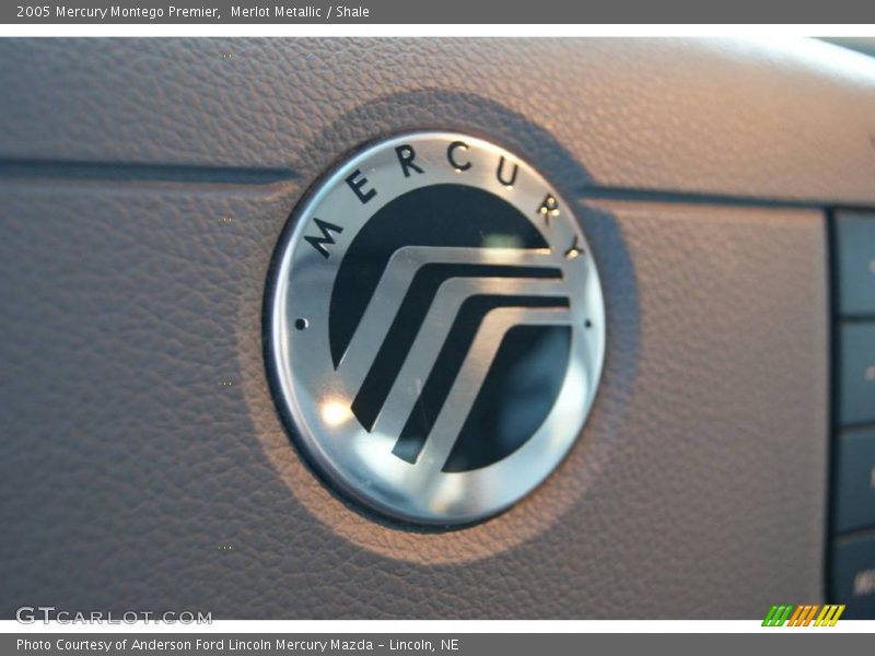 Merlot Metallic / Shale 2005 Mercury Montego Premier