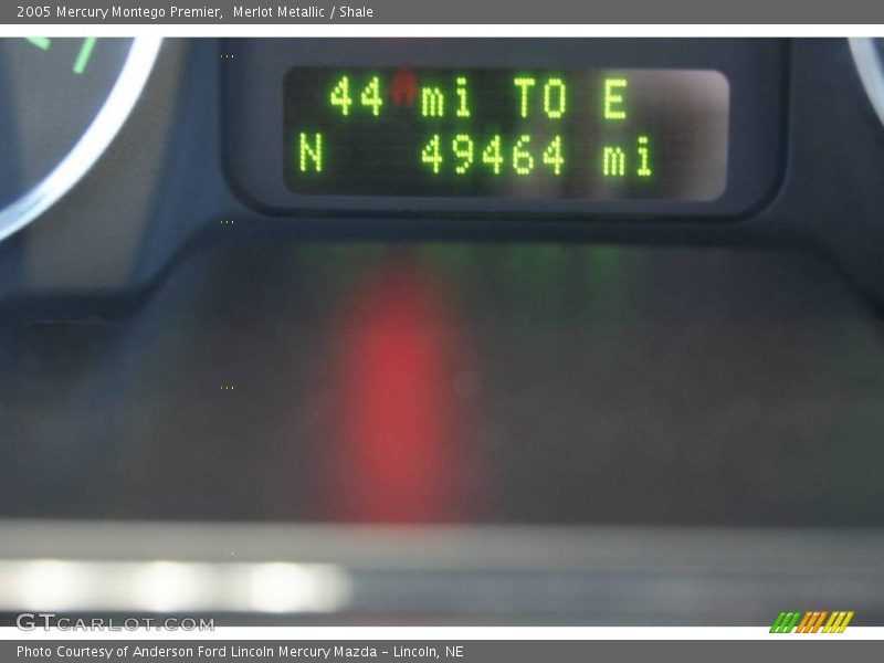 Merlot Metallic / Shale 2005 Mercury Montego Premier