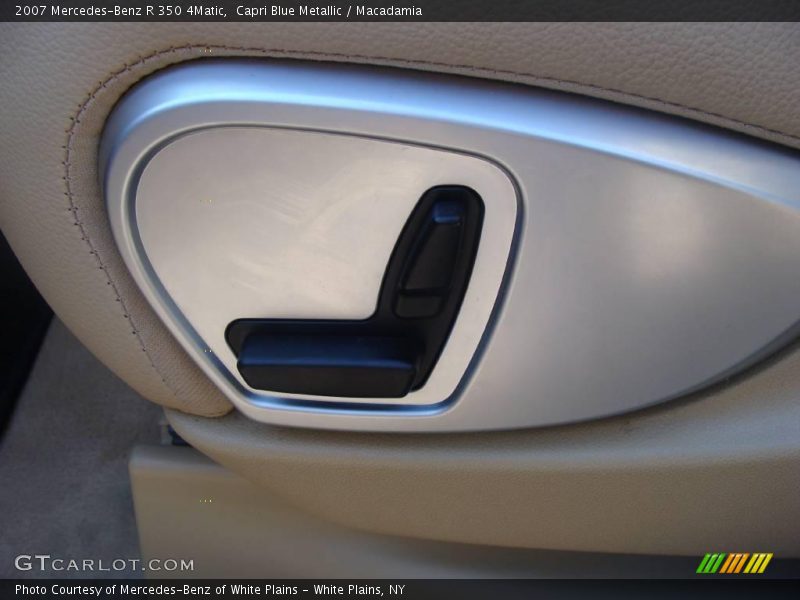 Capri Blue Metallic / Macadamia 2007 Mercedes-Benz R 350 4Matic